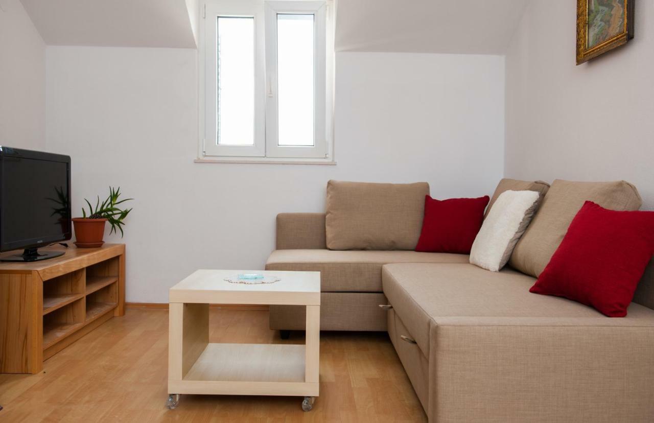 Holiday Home Koprivno Εξωτερικό φωτογραφία