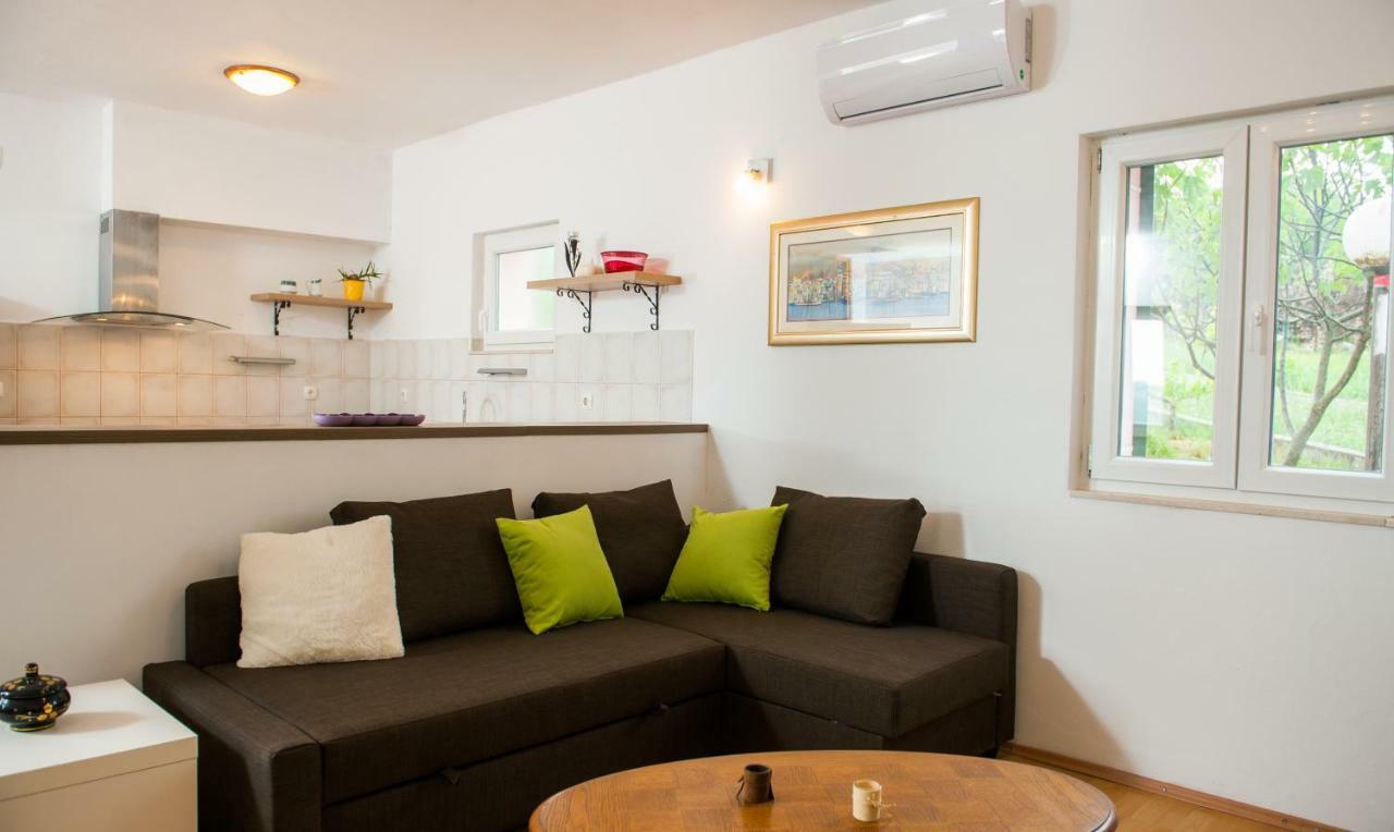 Holiday Home Koprivno Εξωτερικό φωτογραφία