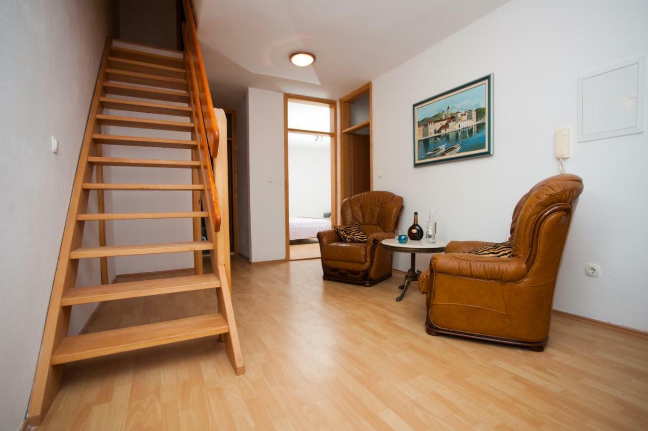 Holiday Home Koprivno Εξωτερικό φωτογραφία