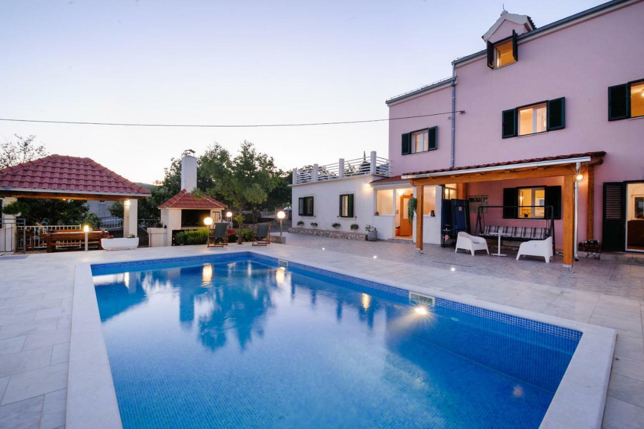 Holiday Home Koprivno Εξωτερικό φωτογραφία