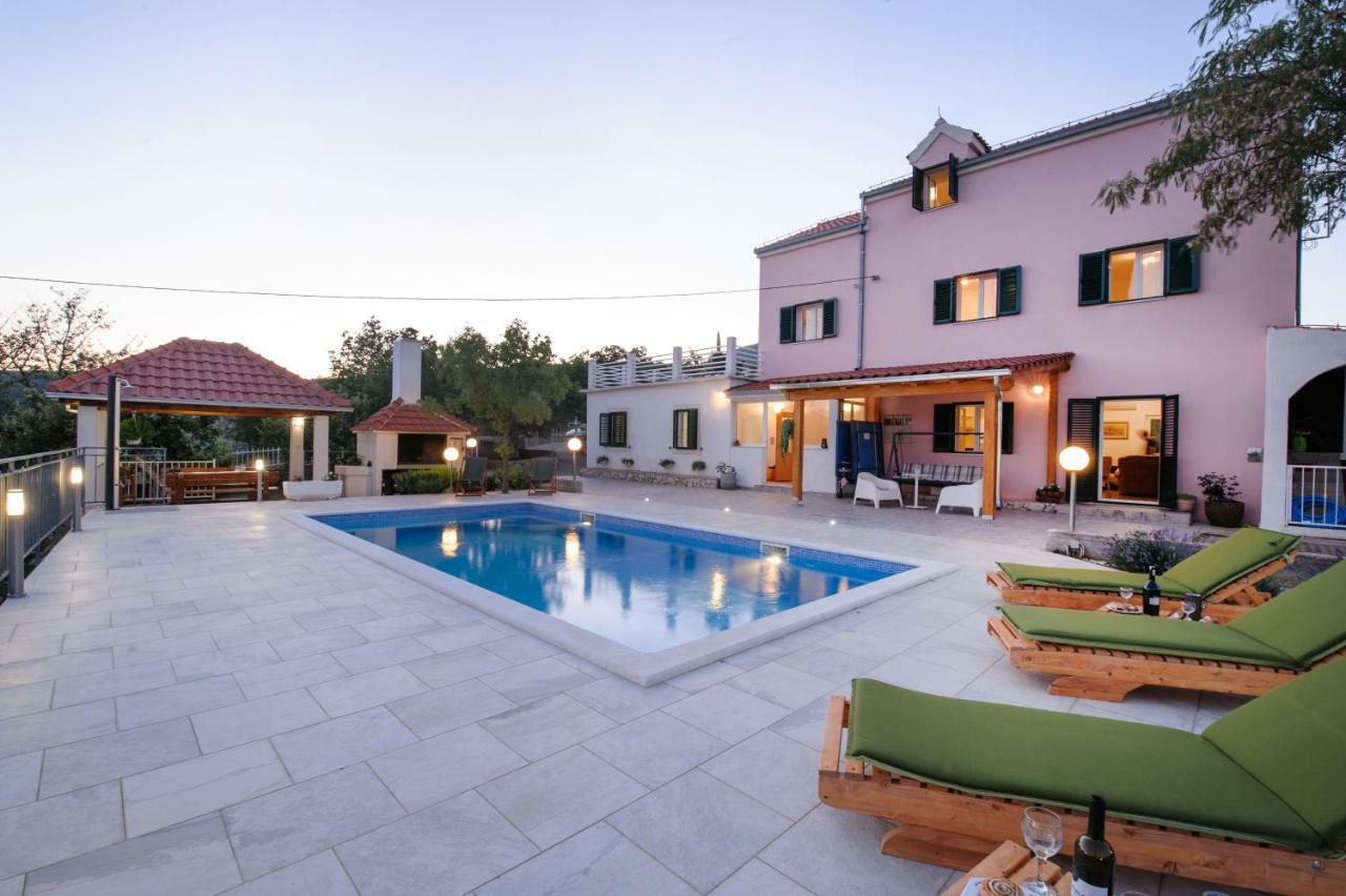 Holiday Home Koprivno Εξωτερικό φωτογραφία